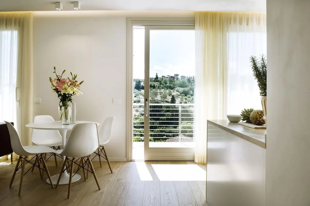 Aparthotel Dame Di Toscana Lastra a Signa